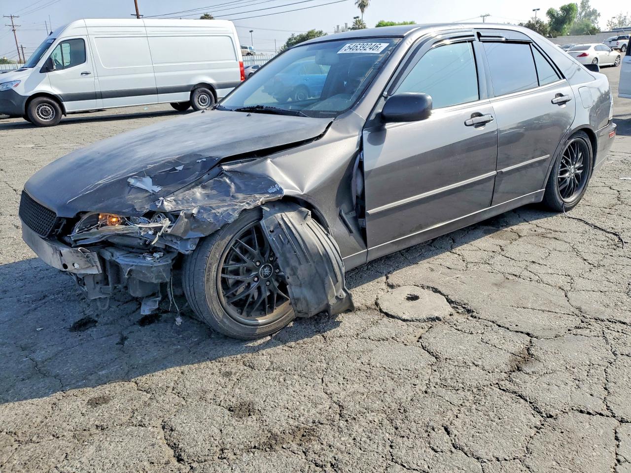 2002 Lexus IS 300/350, VIN JTHBD192720056297 — Front end