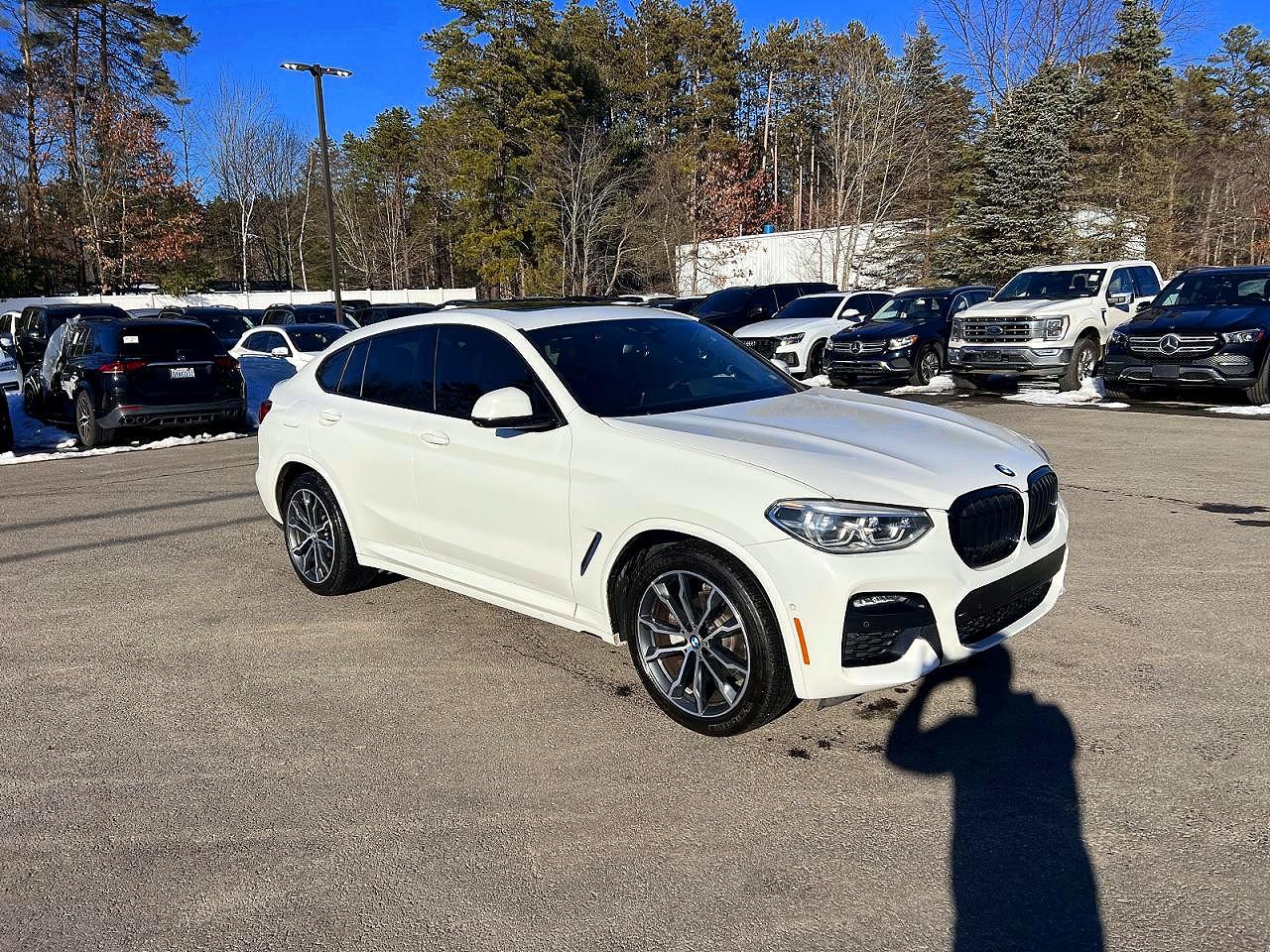 2021 BMW X4 xDrive30i, VIN 5UX2V1C08M9G98579 — Minor dents and scratches