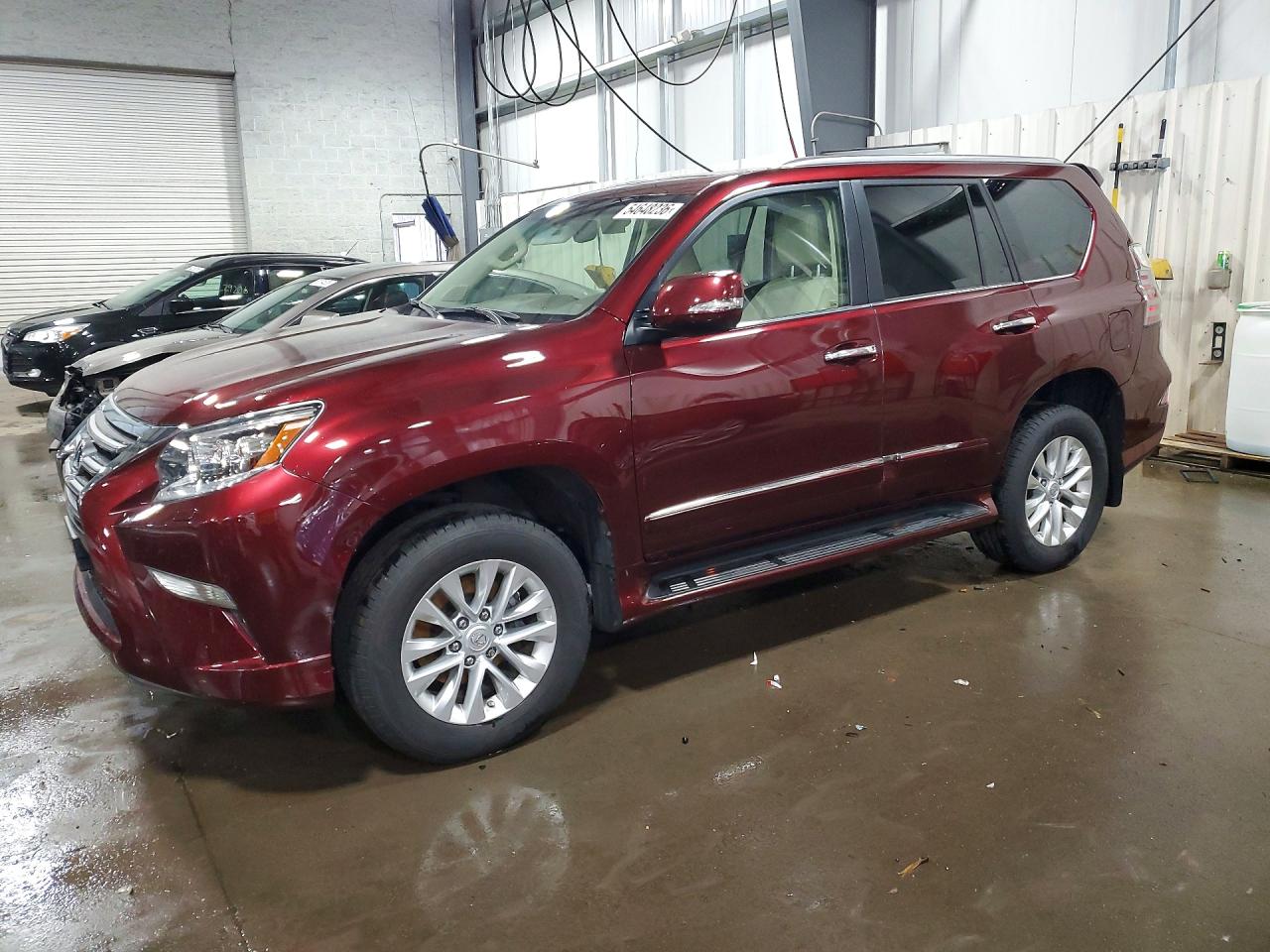 2019 Lexus GX 460 Premium, VIN JTJBM7FX9K5240502 — Rear end