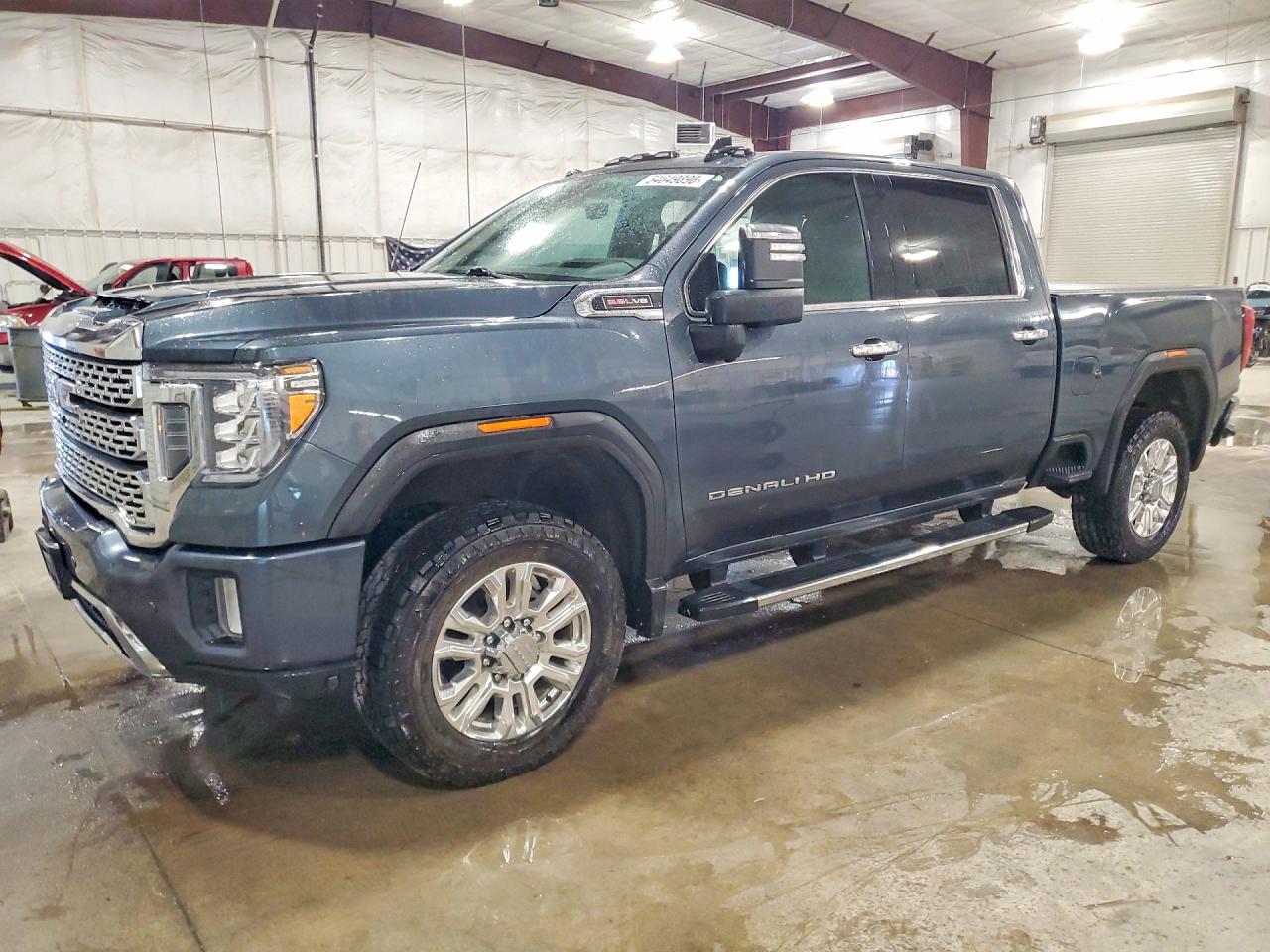 2020 GMC Sierra 3500HD Denali, VIN 1GT49WE72LF237011 — Side