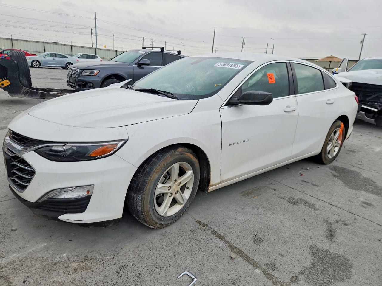 2022 Chevrolet Malibu LS, VIN 1G1ZB5ST9NF192313 — Side