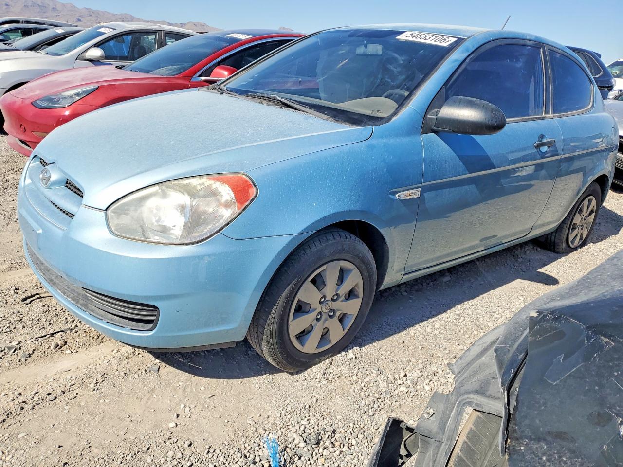 2008 Hyundai Accent GS, VIN KMHCM36C78U081440 — Side