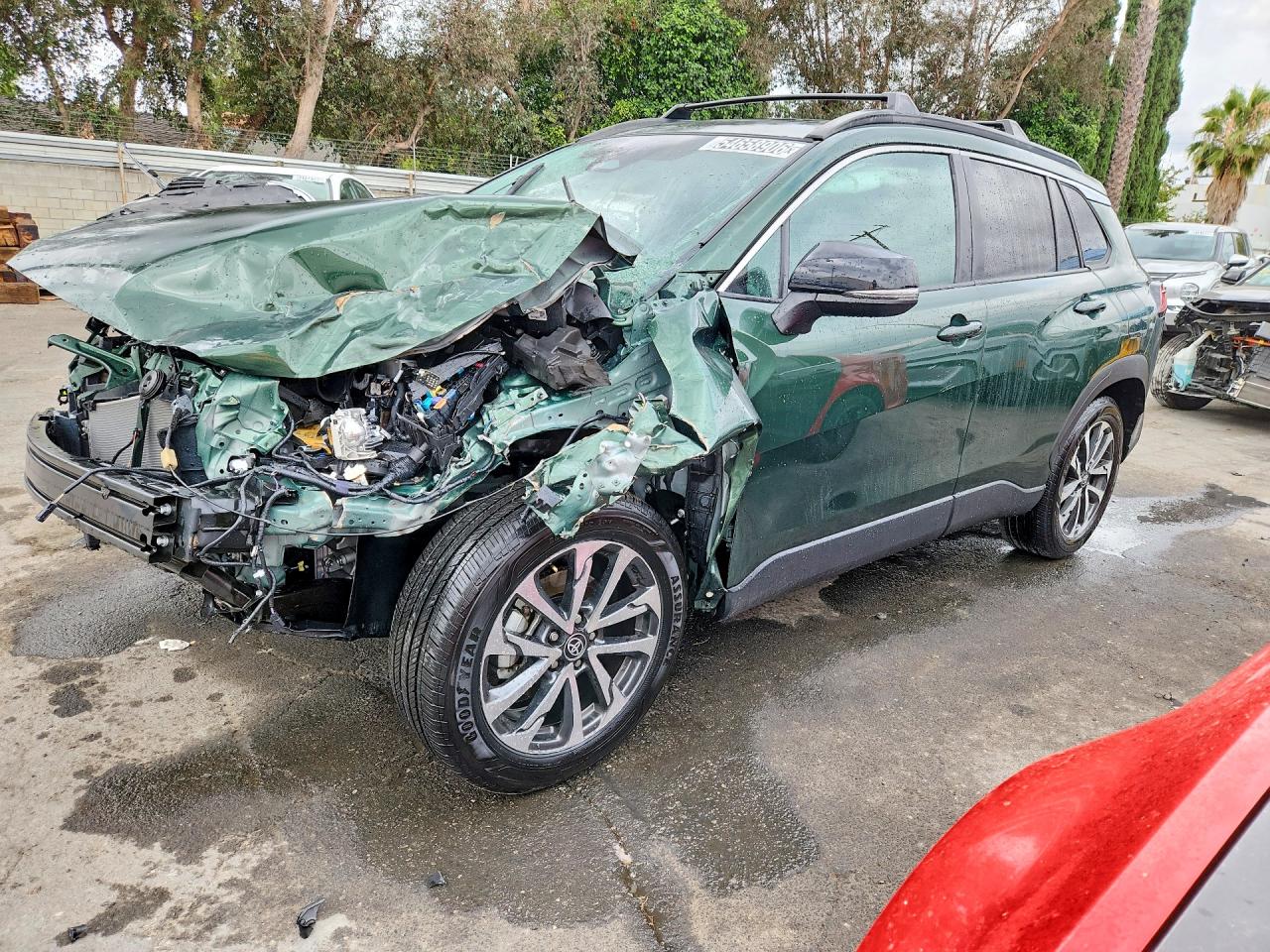 2025 Toyota Corolla Cross XLE, VIN 7MUDAAAG0SV142158 — Front end