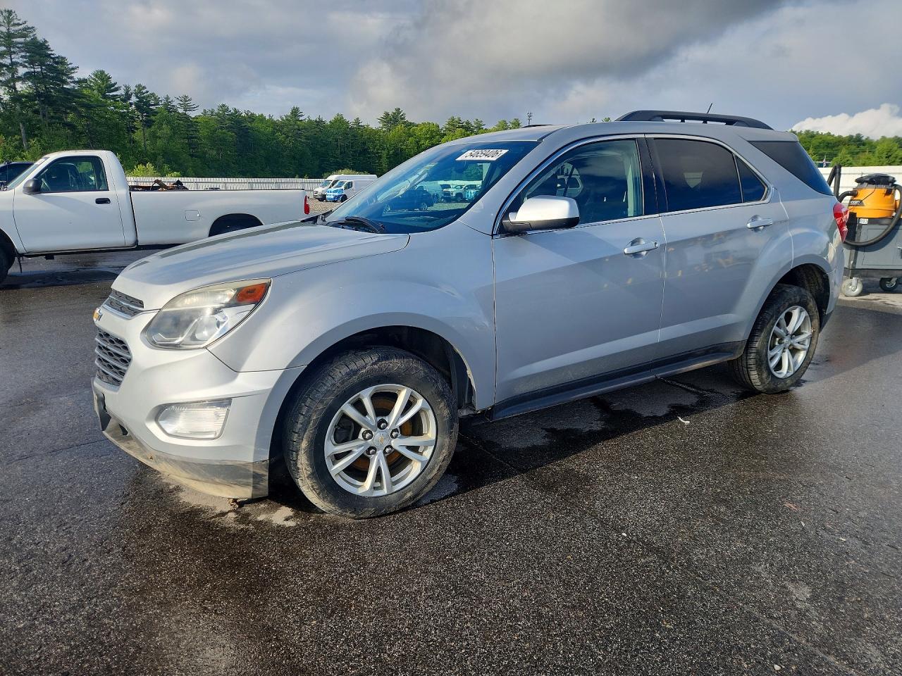 2016 Chevrolet Equinox LT, VIN 2GNFLFEK6G6279963 — Перед