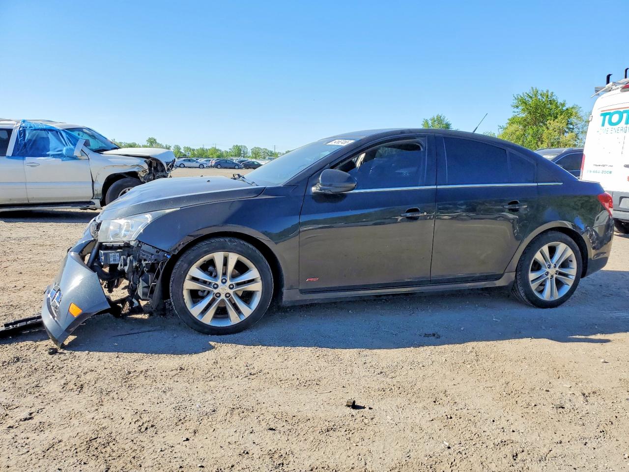 2014 Chevrolet Cruze 2LT, VIN 1G1PF5SB2E7359057 — Front end