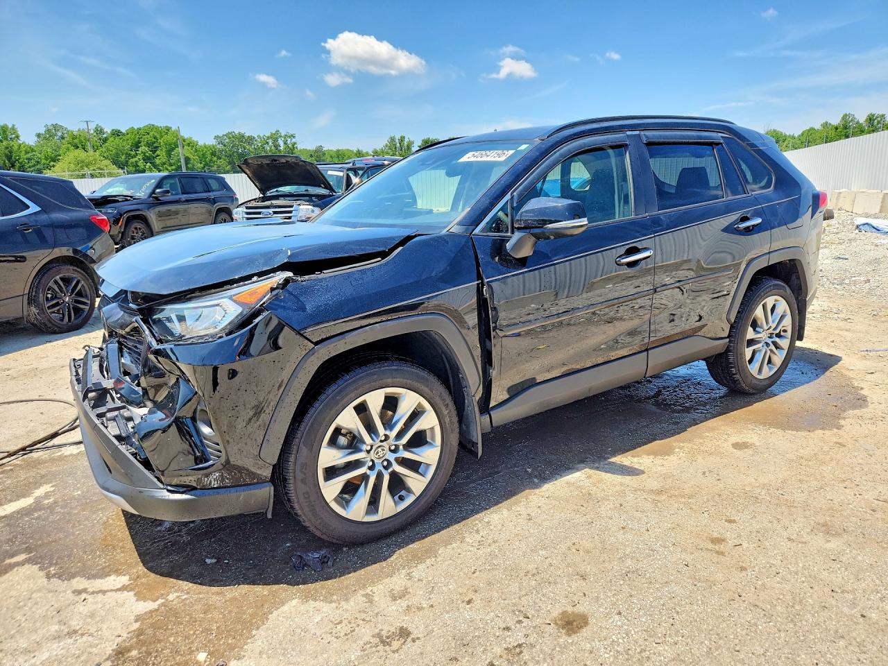 2020 Toyota RAV4 Limited, VIN JTMY1RFV4LD519735 — Front end