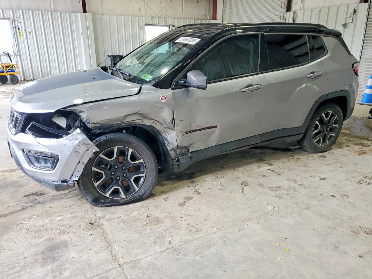2020 Jeep Compass Trailhawk, VIN 3C4NJDDB6LT189248 — Front end