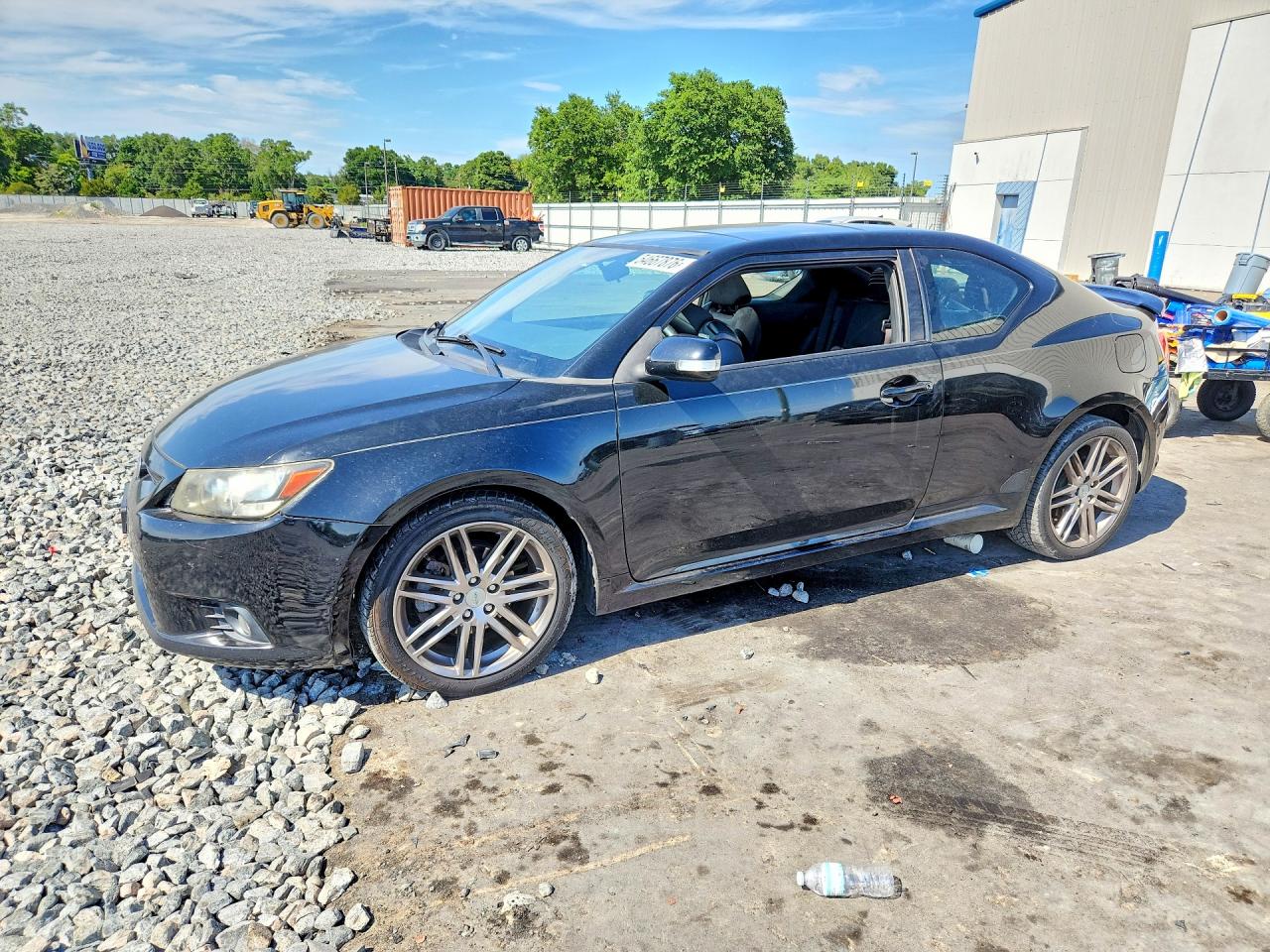 2012 Scion tC, VIN JTKJF5C70C3024500 — Front end