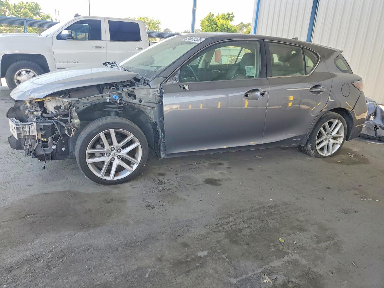 2017 Lexus CT 200h, VIN JTHKD5BH3H2280265 — Front end