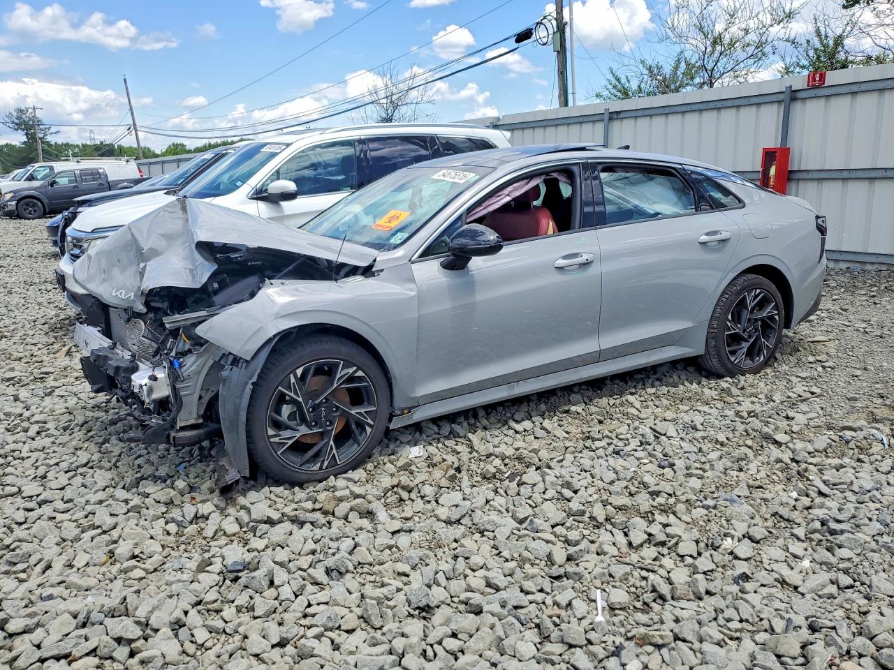 2025 Kia K5 GT-Line, VIN KNAG64J73S5328256 — Front end