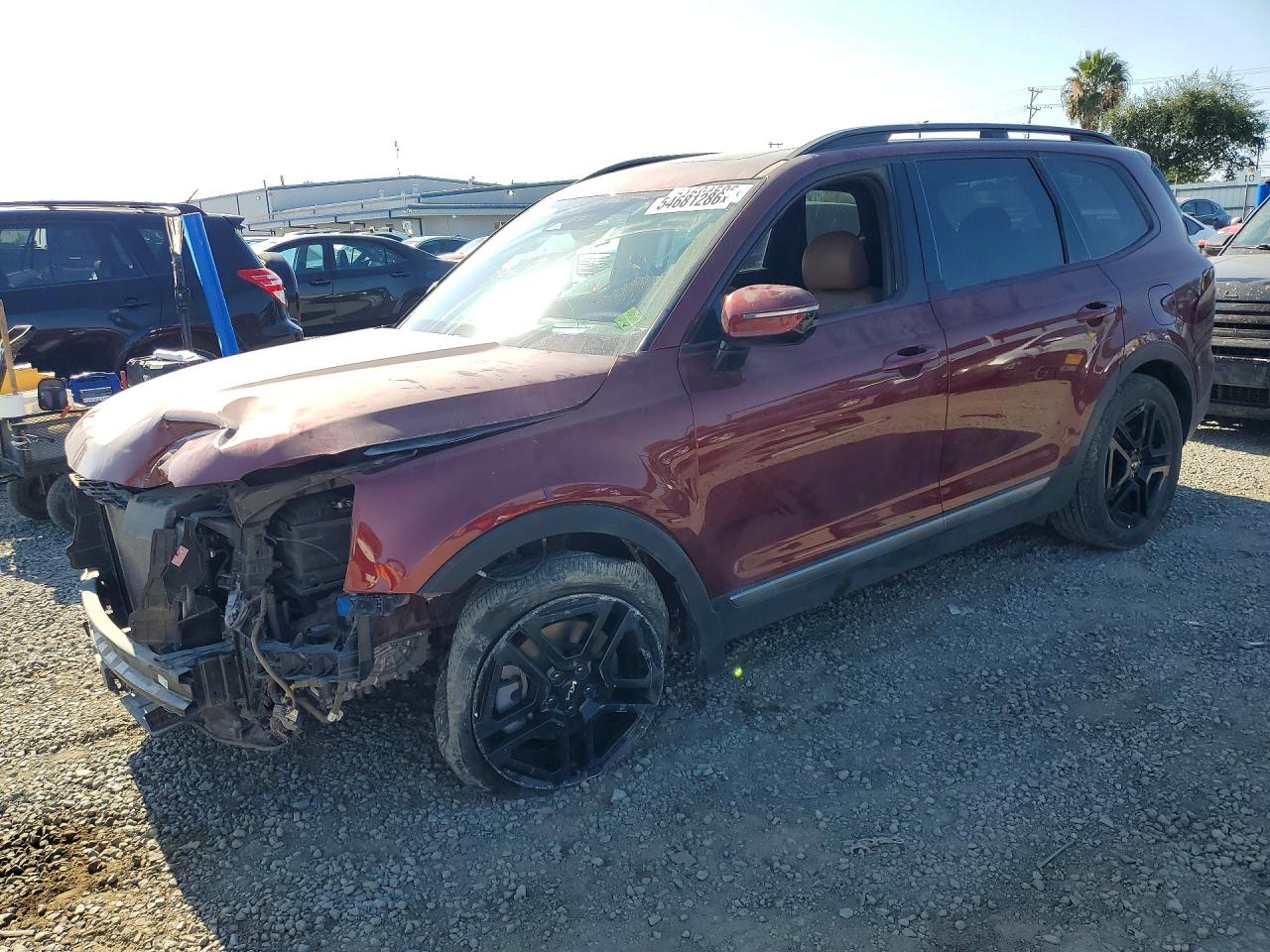 2023 Kia Telluride SX X-Pro, VIN 5XYP5DGC1PG357019 — Front end