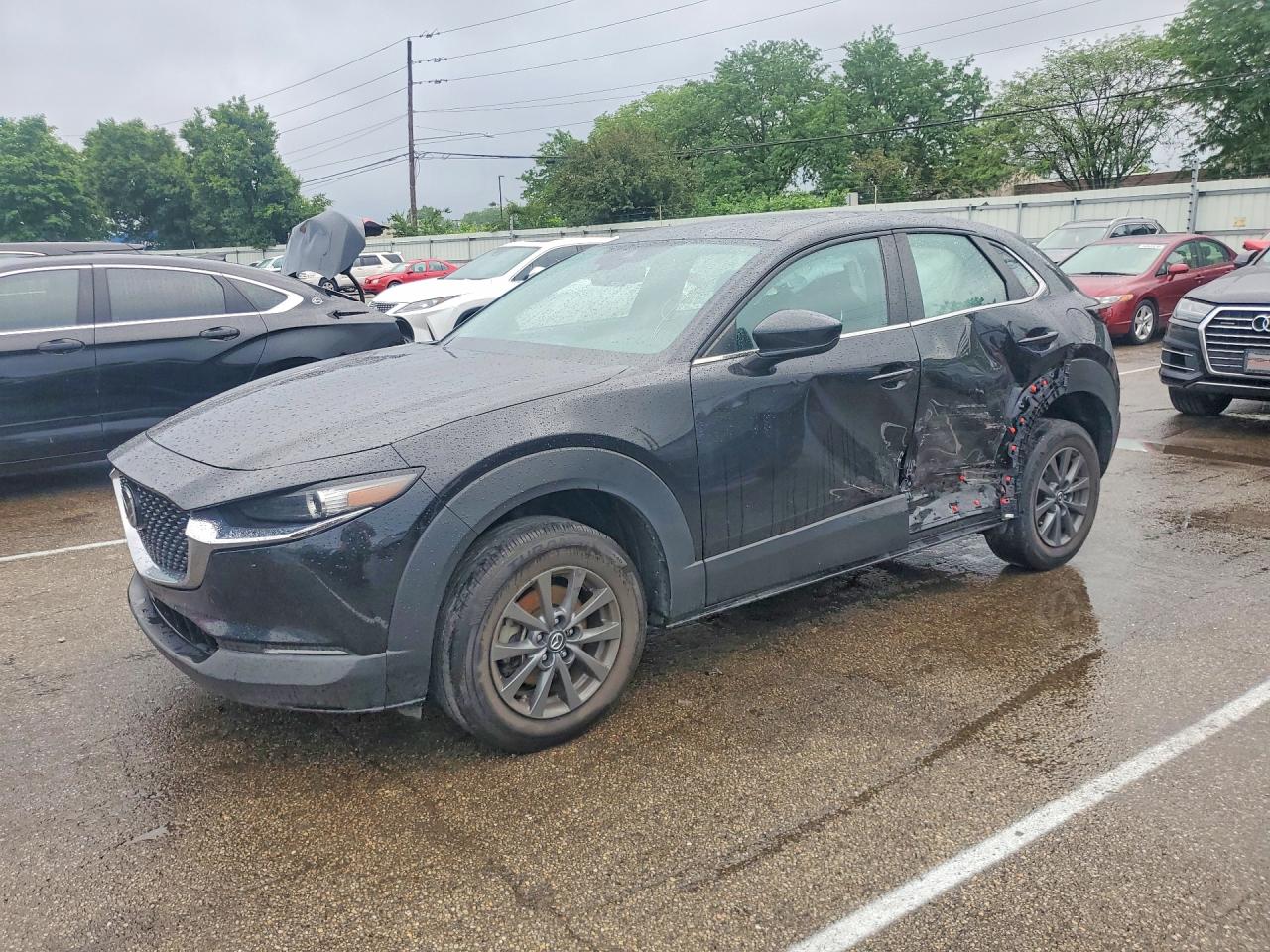 2022 Mazda CX-30 S, VIN 3MVDMBALXNM406364 — Side