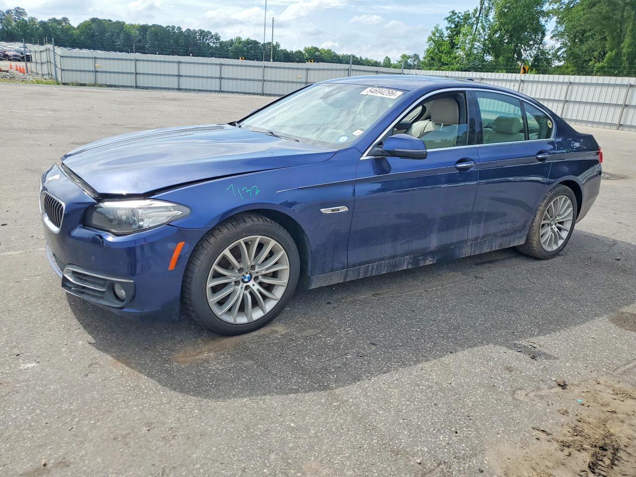 2016 BMW 5 Series 528i xDrive, VIN WBA5A7C54GG144944 — Front end