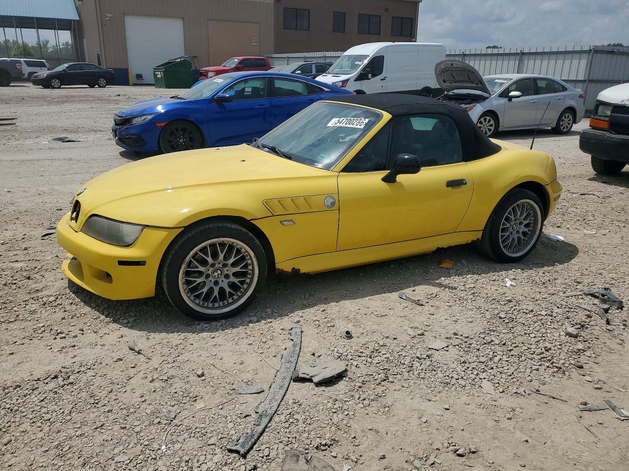 2001 BMW Z3 3.0, VIN WBACN53451LJ55876 — Front end
