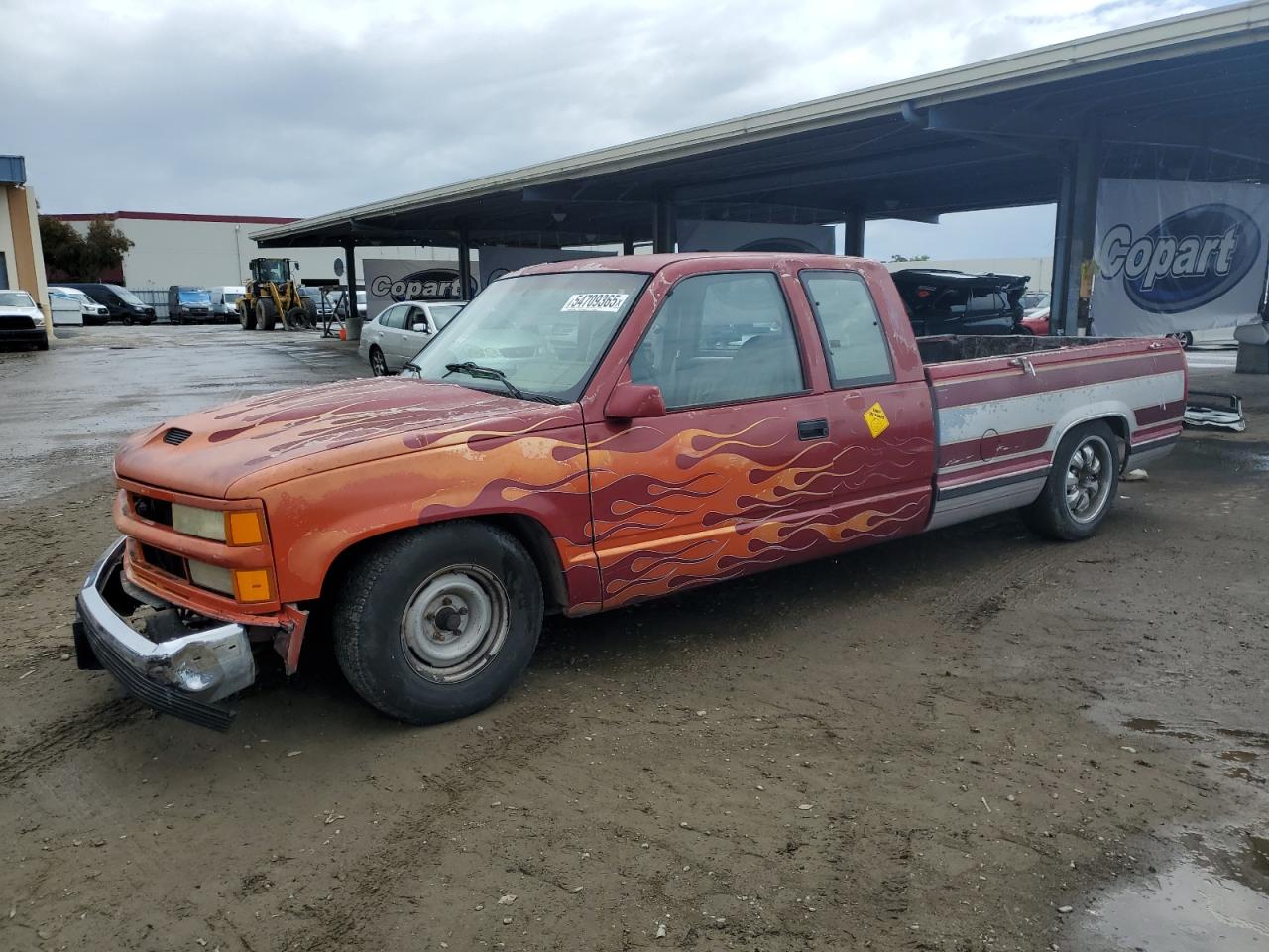 1992 GMC Sierra 1500, VIN 2GTEC19K1N1500283 — Front end