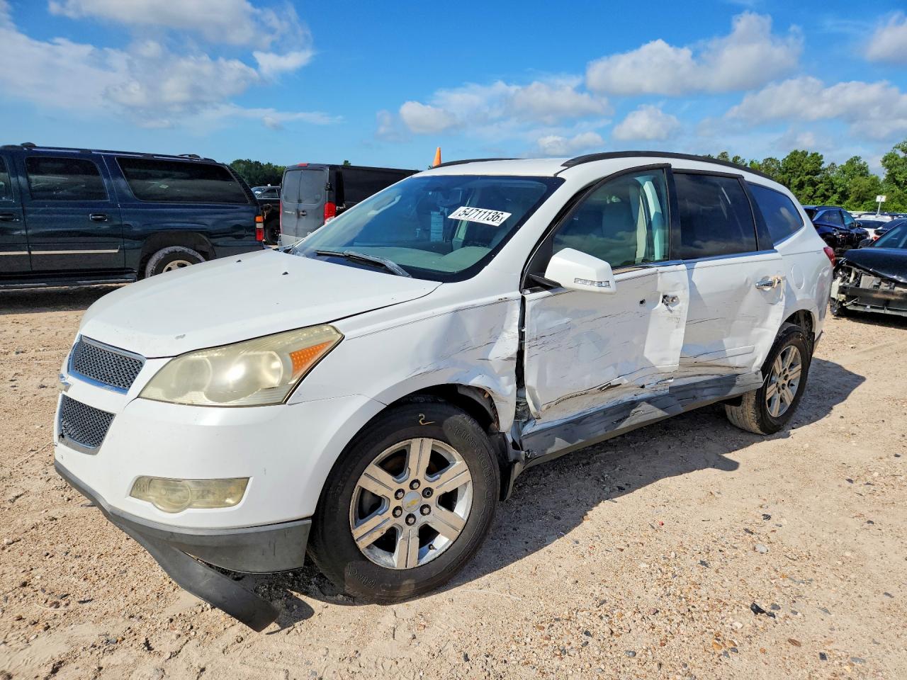 2009 Chevrolet Traverse 1LT, VIN 1GNER23D89S172114 — Side