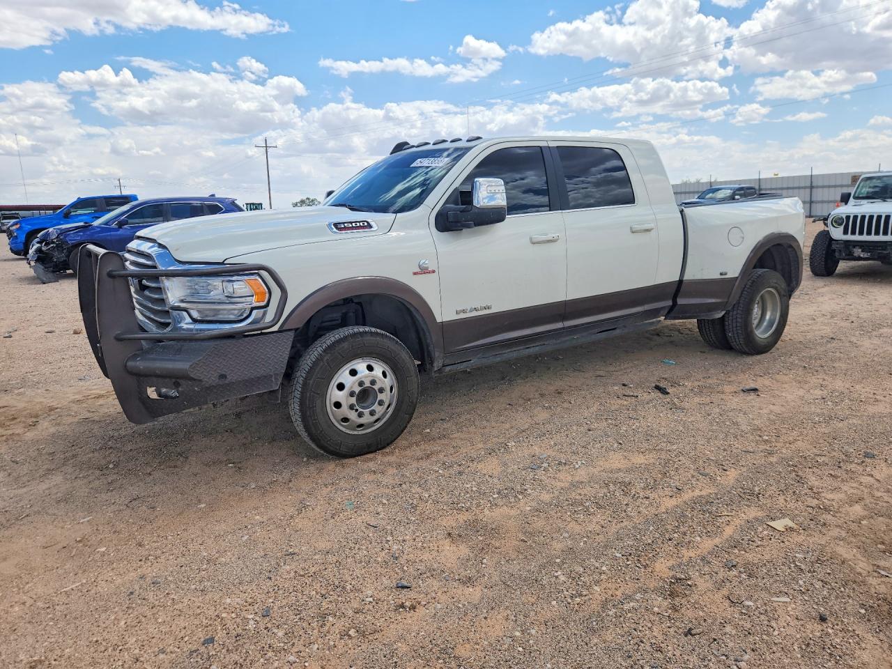 2023 Ram 3500 Longhorn, VIN 3C63RRNL0PG532243 — Зад