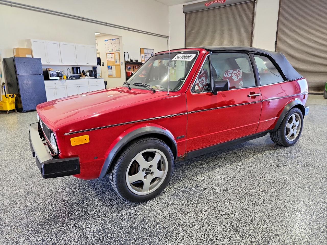 1986 Volkswagen Cabriolet, VIN WVWCA0151GK002763 — Minor dents and scratches