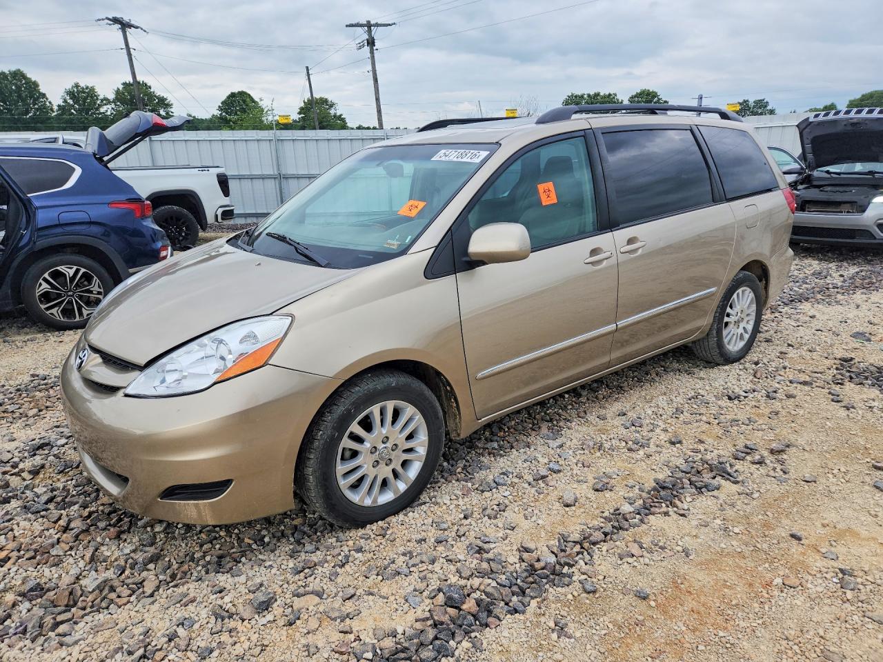 2007 Toyota Sienna XLE Limited, VIN 5TDZK22C07S066592 — Hail