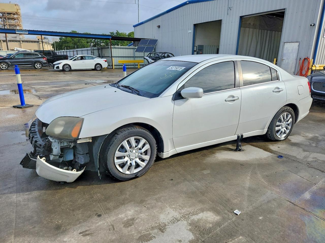 2012 Mitsubishi Galant ES, VIN 4A32B3FF8CE010652 — Front end