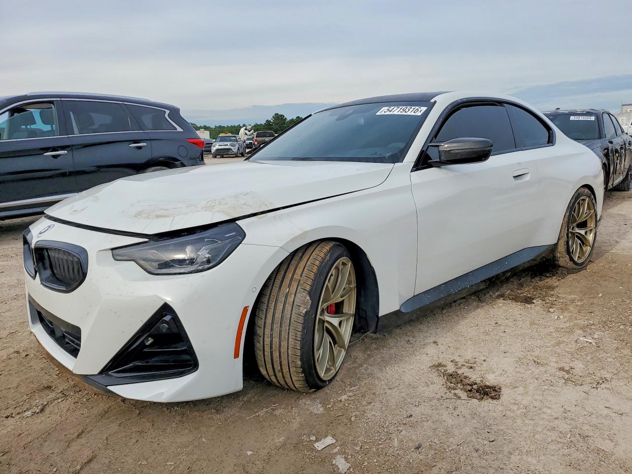 2022 BMW 2 Series M240i xDrive, VIN 3MW53CM0XN8C49182 — Front end