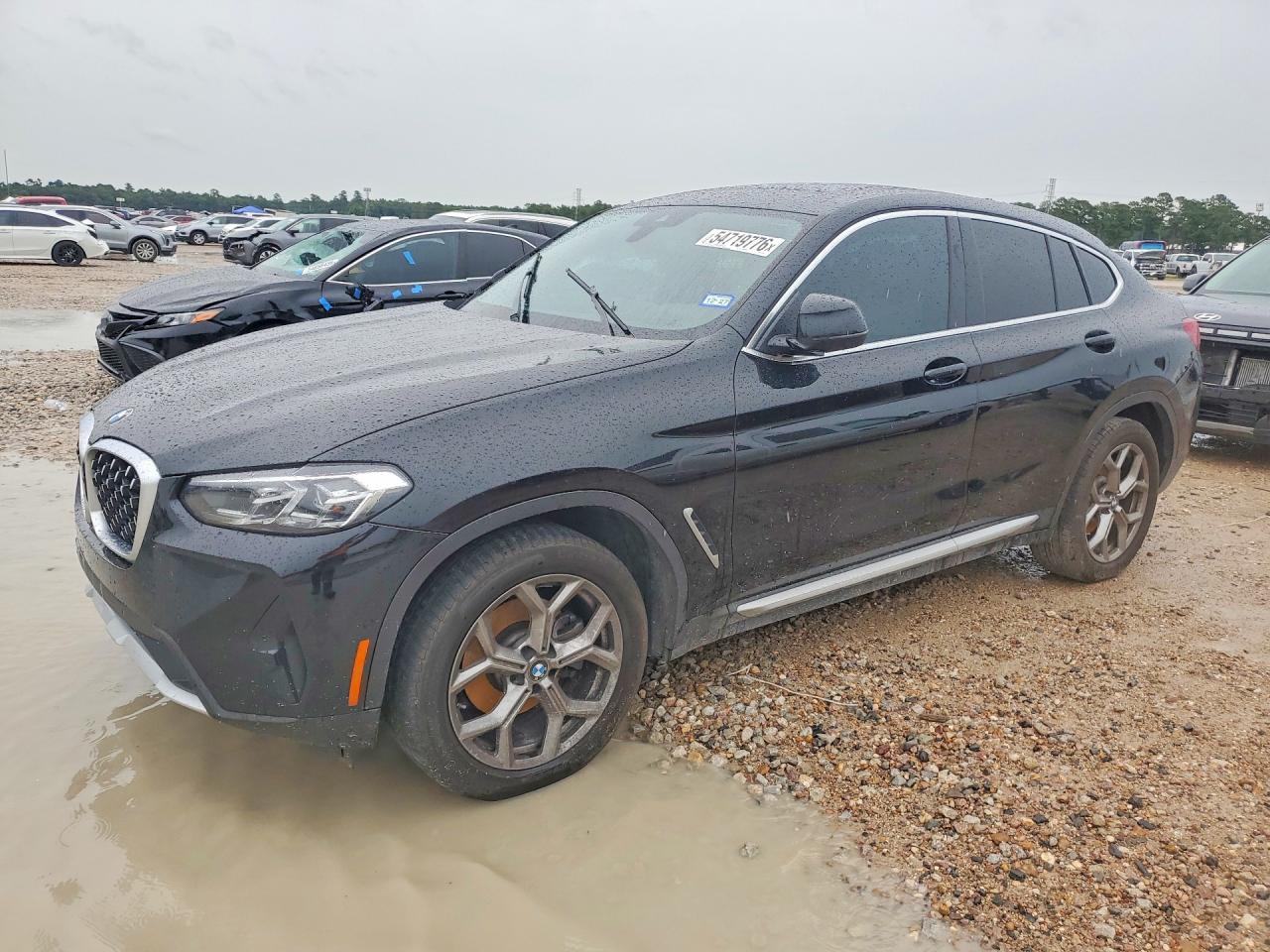2025 BMW X4 xDrive30i, VIN 5UX33DT09S9X83419 — Front end