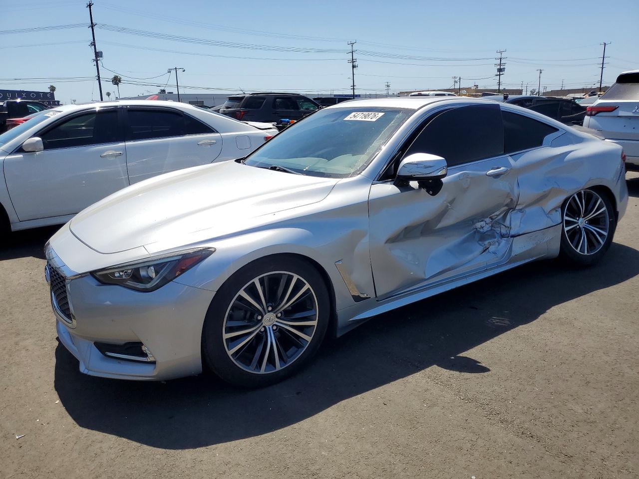 2018 Infiniti Q60 Luxe, VIN JN1EV7EK9JM340268 — Side