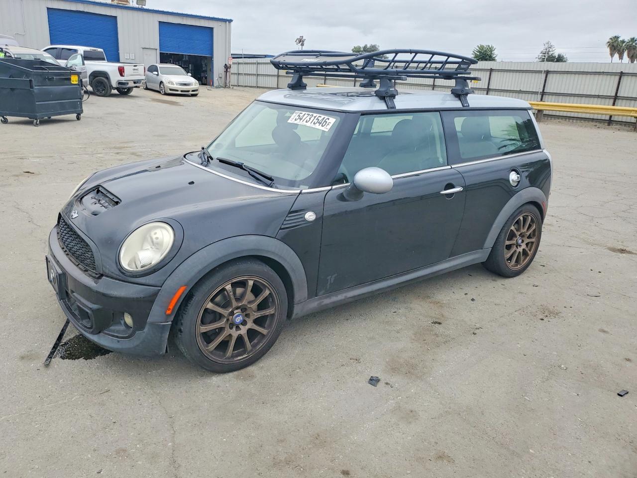 2011 MINI Clubman S, VIN WMWZG3C5XBTY31418 — Undercarriage