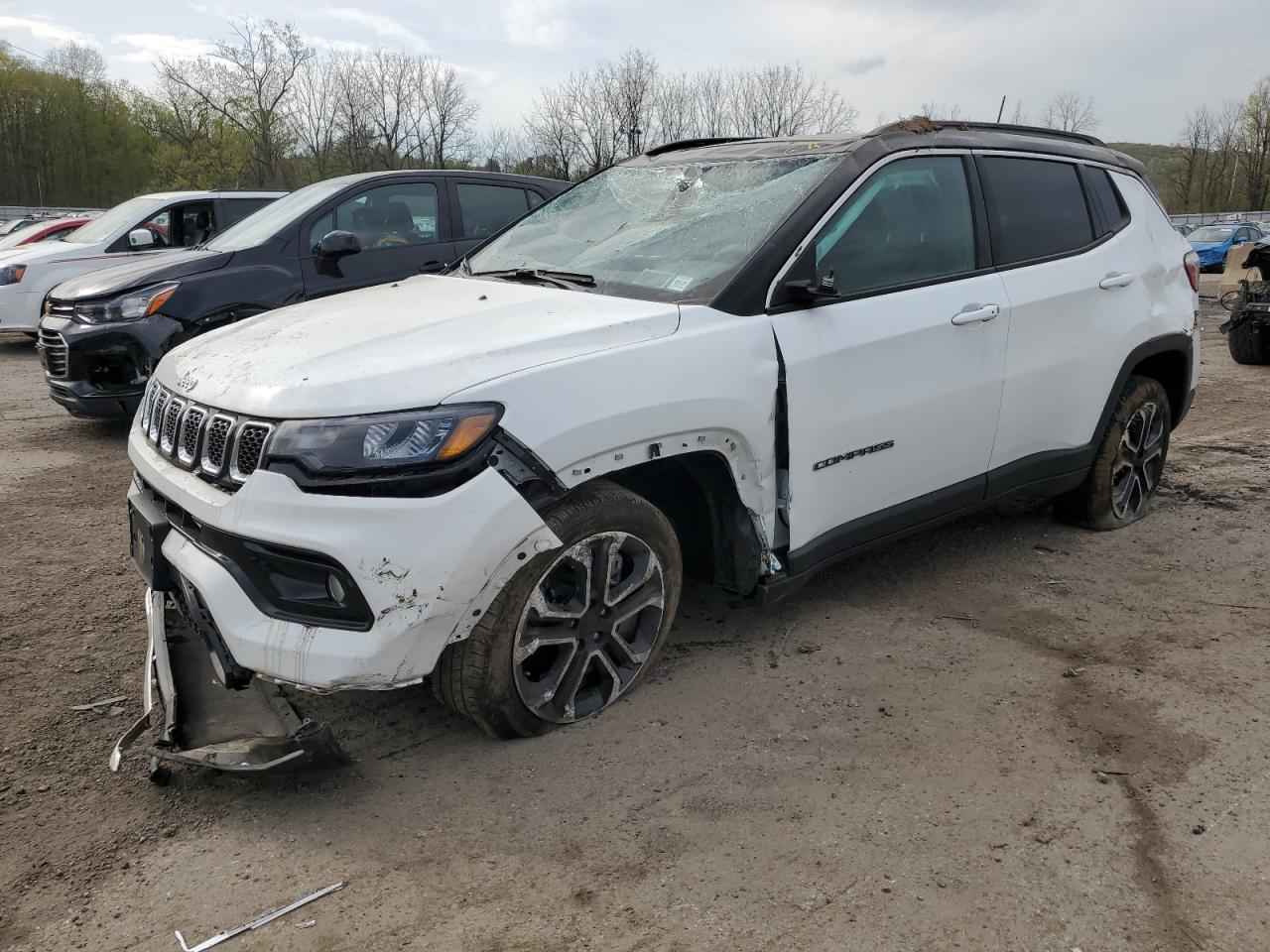 2023 Jeep Compass Limited, VIN 3C4NJDCN6PT573001 — Front end