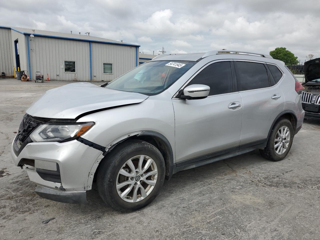 2018 Nissan Rogue S, VIN KNMAT2MT3JP611659 — Front end
