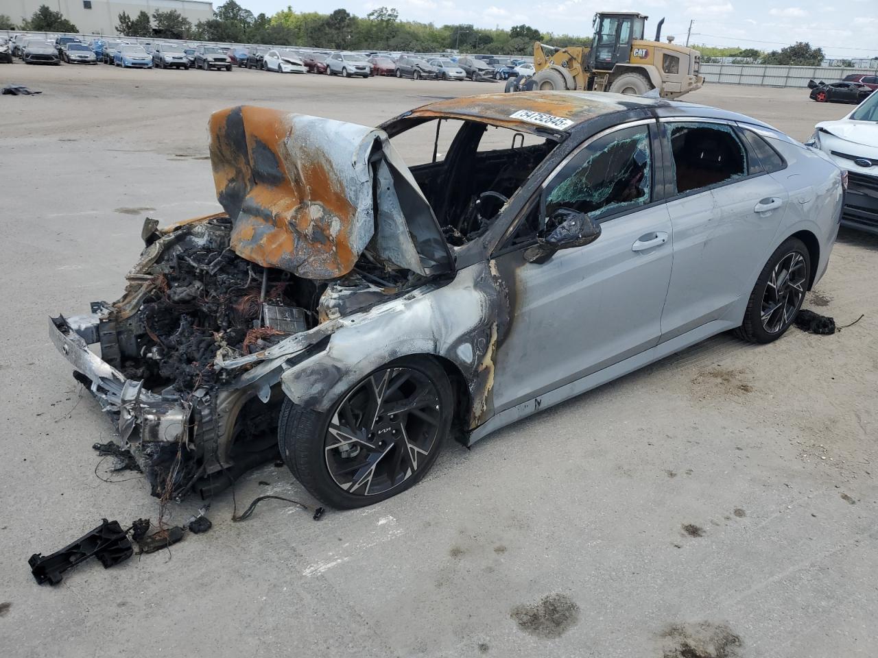 2025 Kia K5 GT-Line, VIN KNAG64J7XS5322387 — Burn
