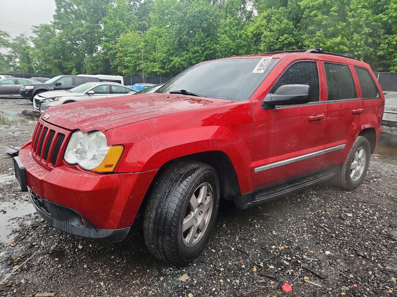 2010 Jeep Grand Cherokee Laredo, VIN 1J4PR4GK9AC149004 — Engine fire