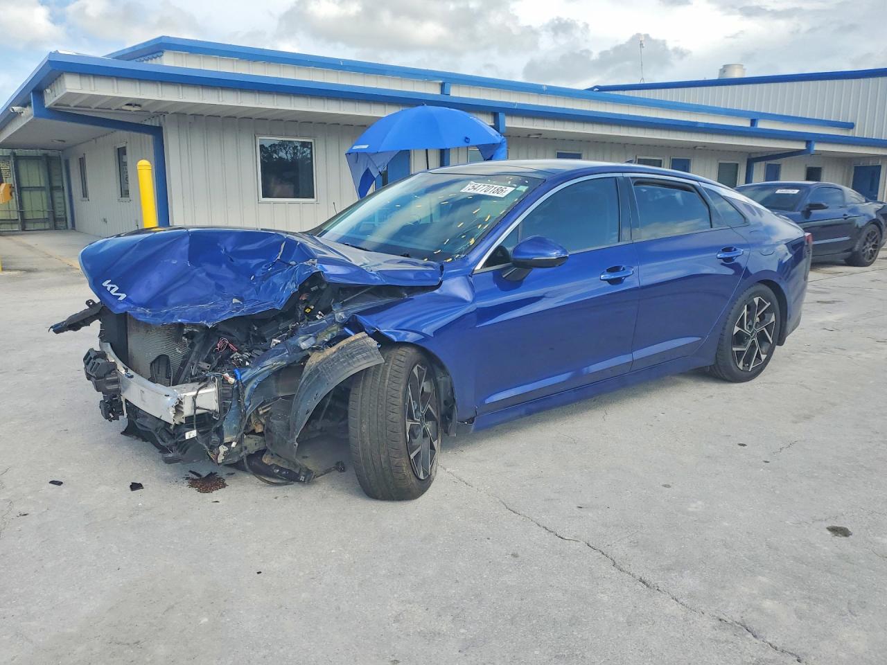 2025 Kia K5 EX, VIN KNAG34J72S5275669 — Front end