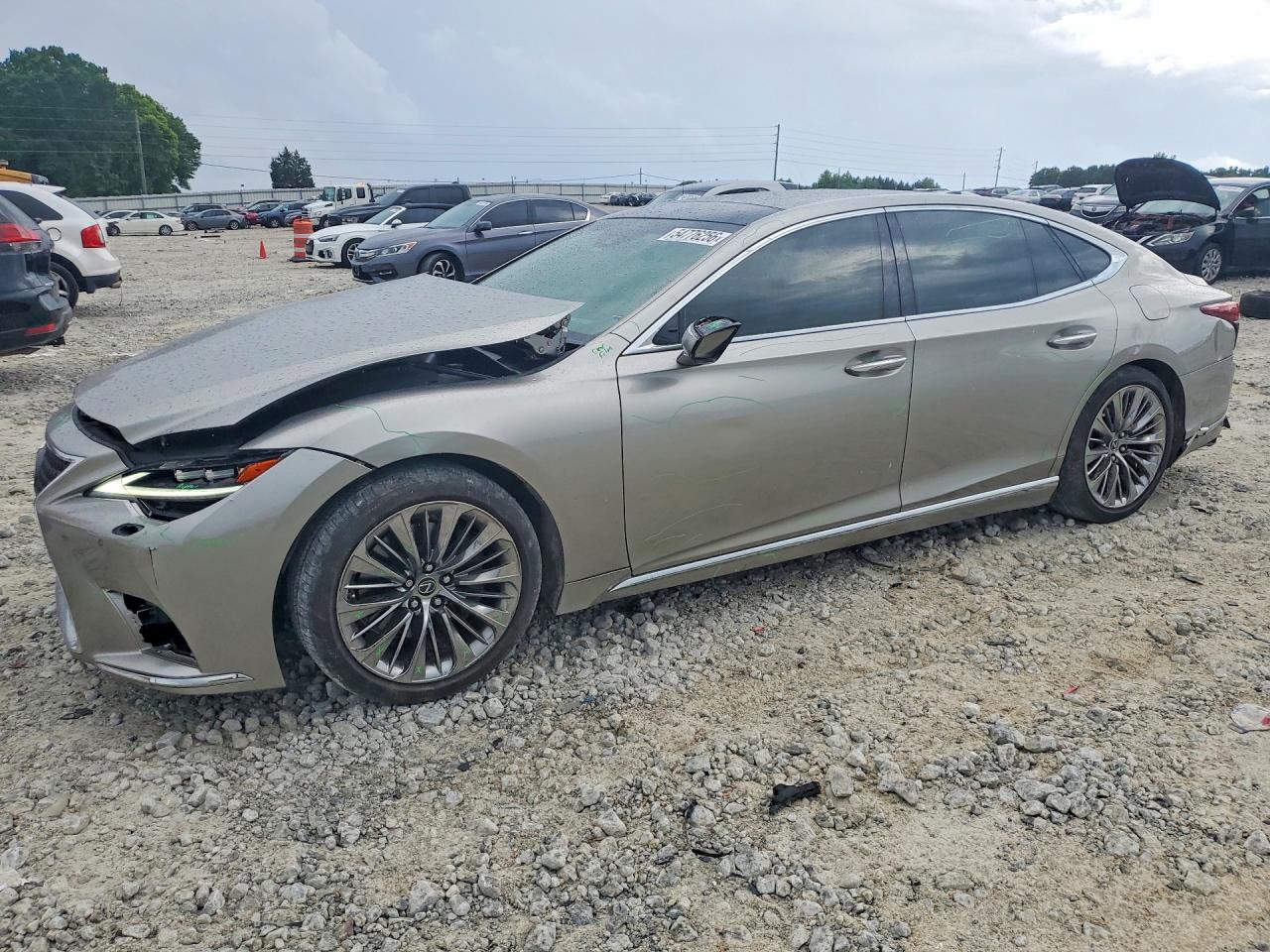 2022 Lexus LS 500, VIN JTHD51FF9N5015853 — Rear end
