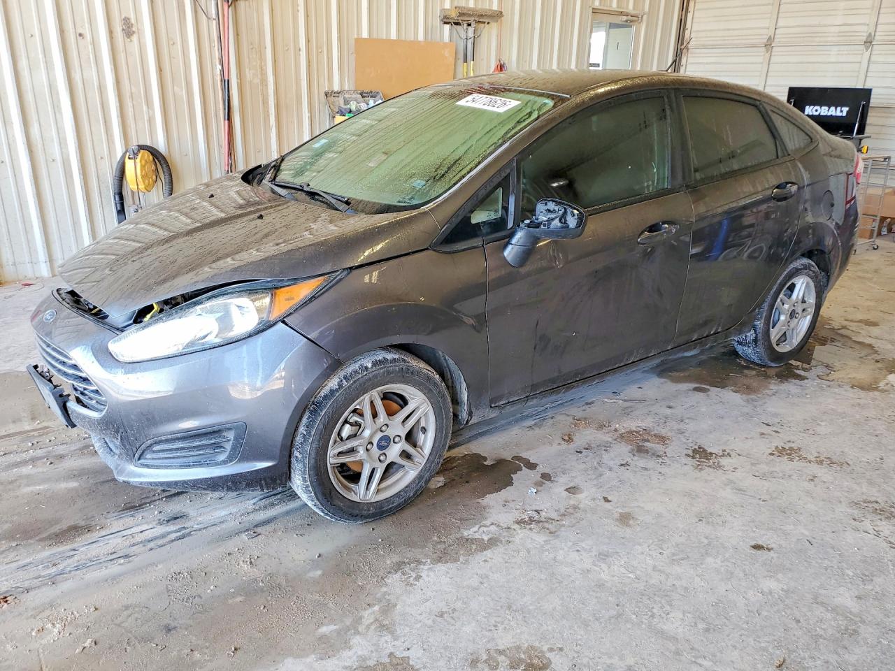 2019 Ford Fiesta SE, VIN 3FADP4BJ0KM165529 — Front end