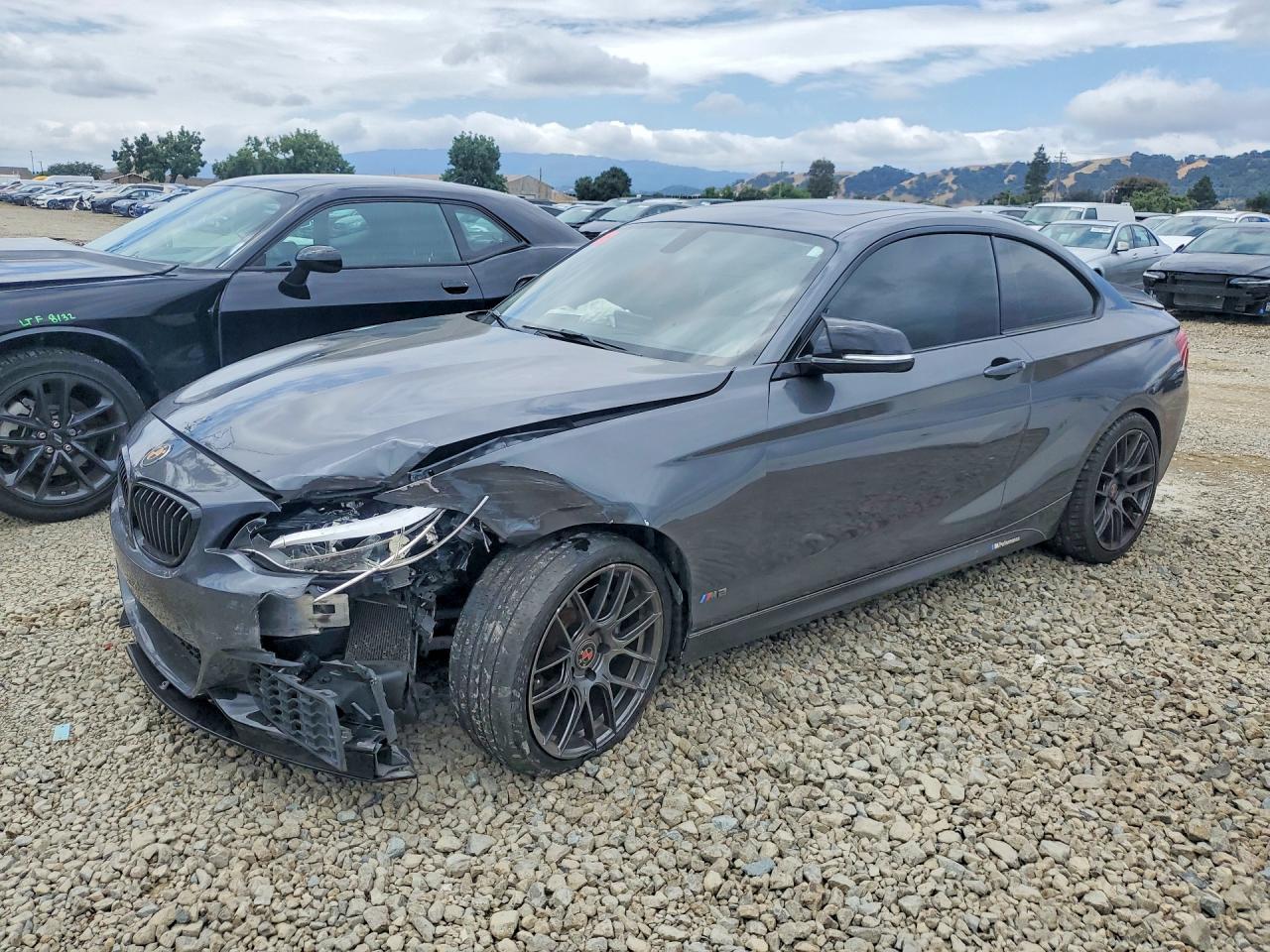 2015 BMW 2 Series M235i, VIN WBA1J7C58FV358800 — Front end