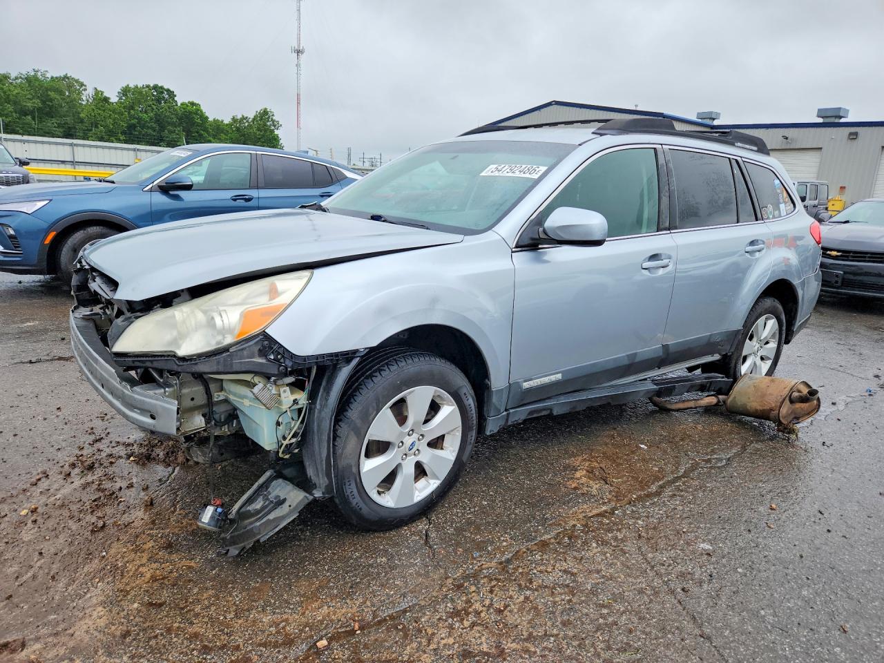 2012 Subaru Outback Limited, VIN 4S4BRCJC6C3217527 — Front end