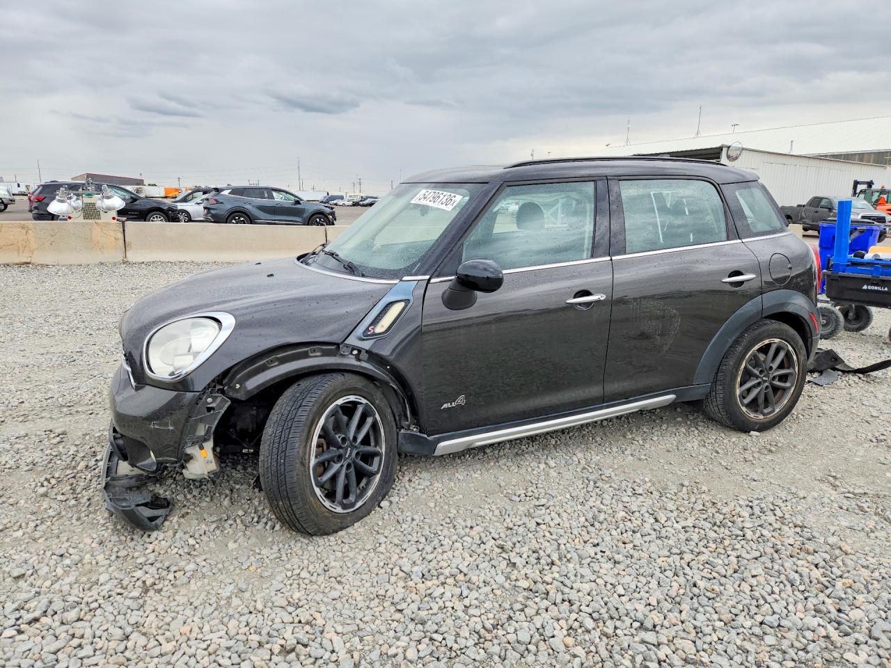 2015 MINI Countryman S, VIN WMWZC5C50FWP46003 — Front end