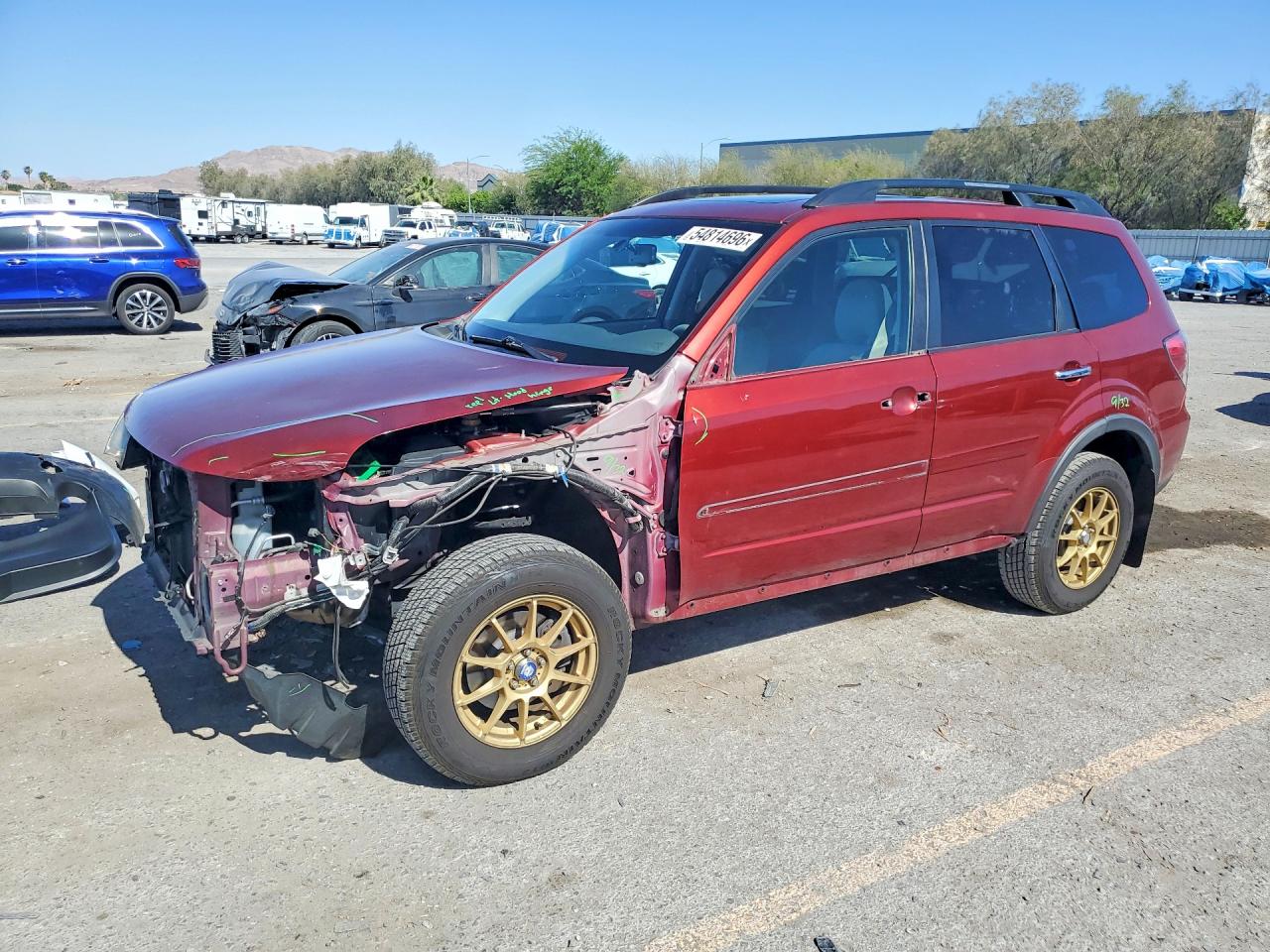 2010 Subaru Forester X Premium, VIN JF2SH6CC5AH761492 — Front end