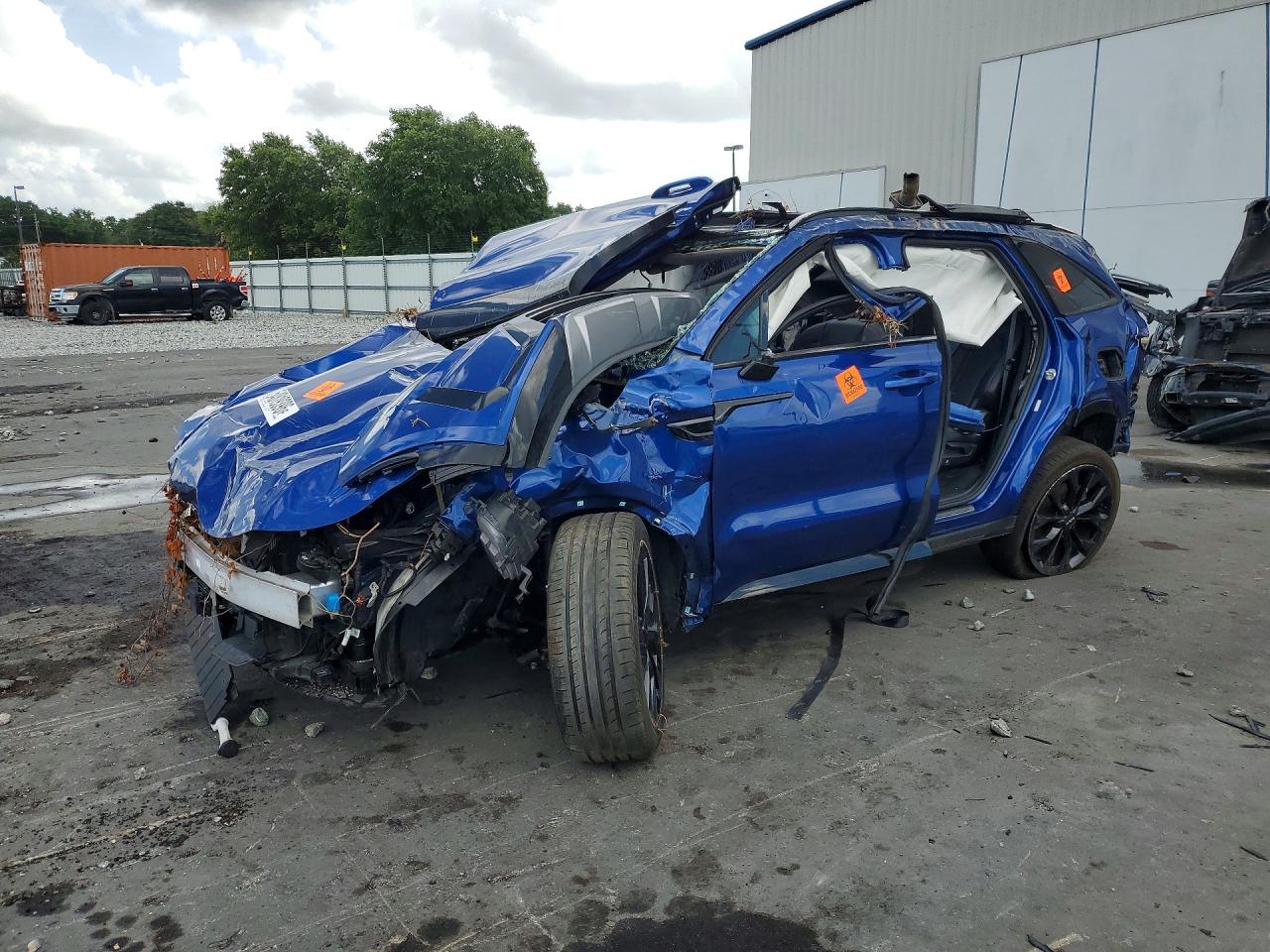 2023 Kia Sorento SX, VIN 5XYRKDLFXPG222882 — All over