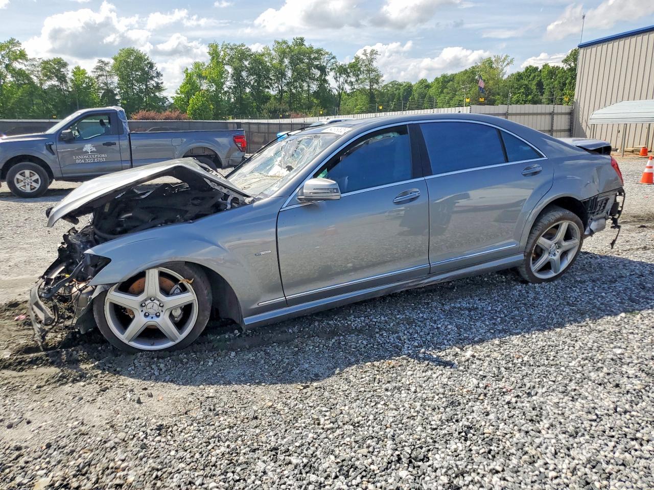2012 Mercedes-Benz S 550, VIN WDDNG9EB5CA449176 — Front end