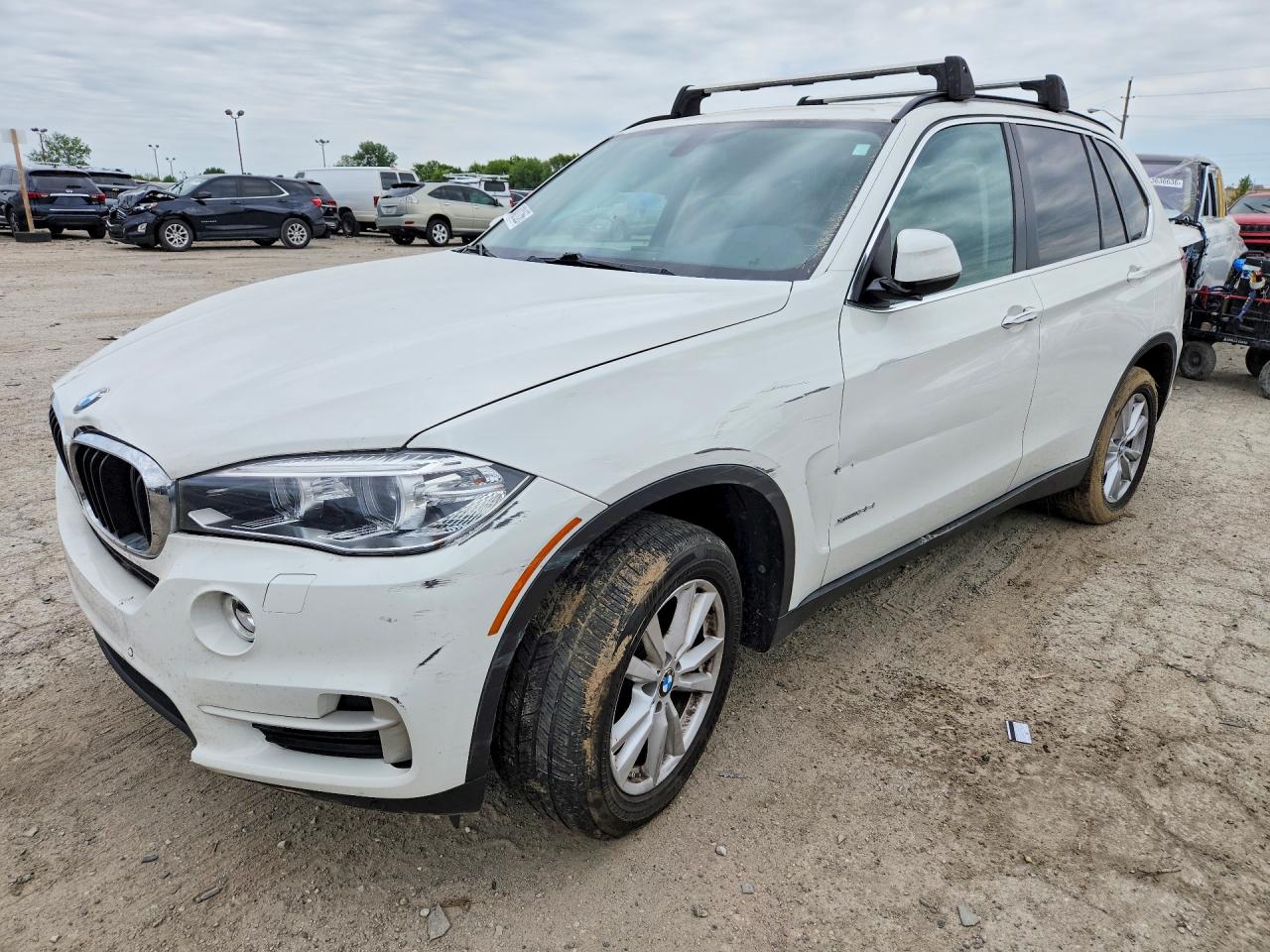 2015 BMW X5 xDrive35i, VIN 5UXKR0C58F0P18490 — Front end