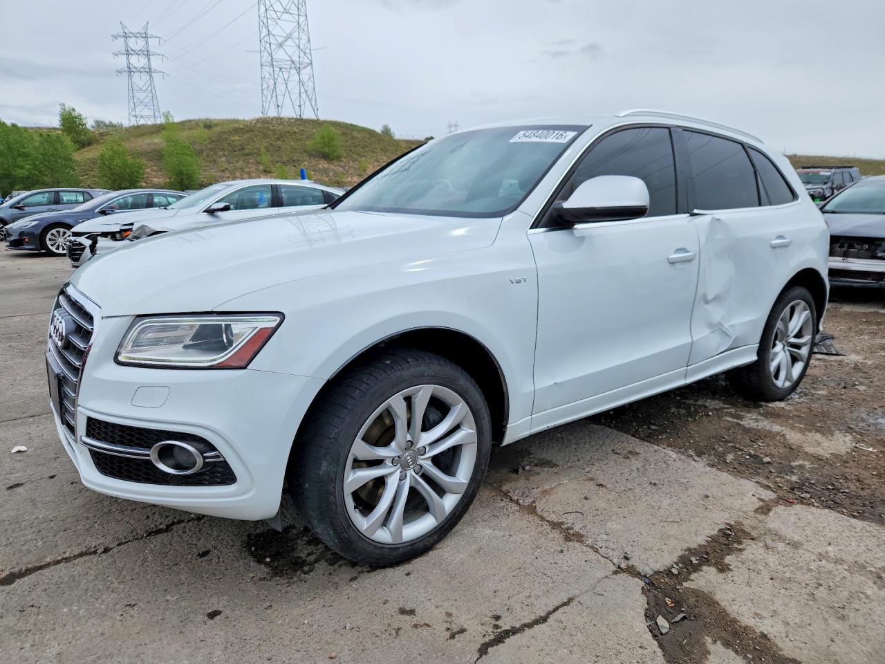 2015 Audi SQ5 Premium Plus, VIN WA1CGAFP4FA027153 — Side