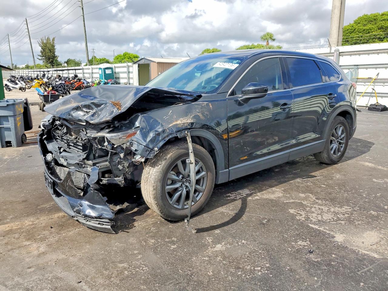 2020 Mazda CX-9 Touring, VIN JM3TCACY3L0416289 — Перед