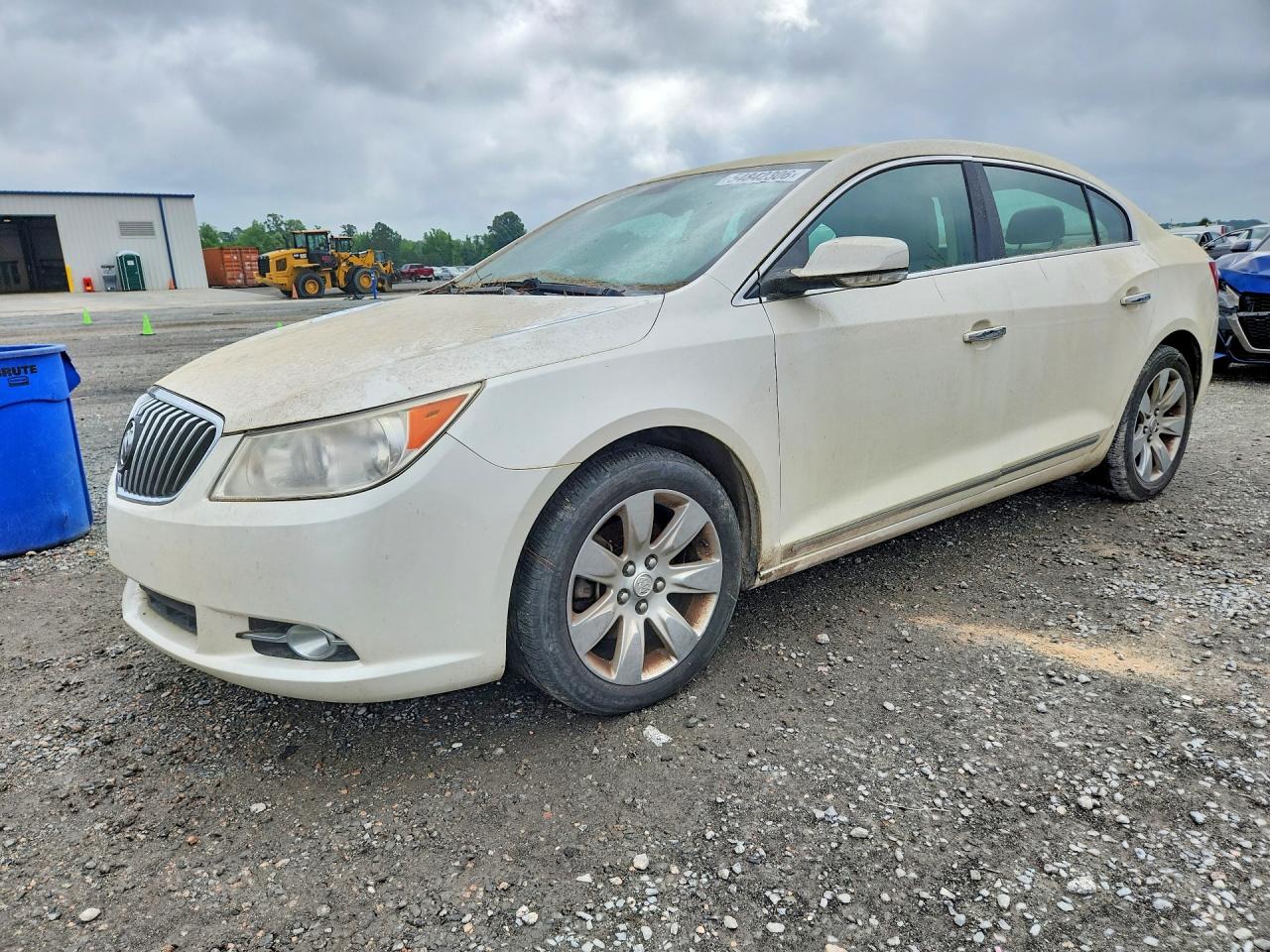 2013 Buick LaCrosse Premium 1, VIN 1G4GF5E39DF218157 — Мелкие вмятины и царапины