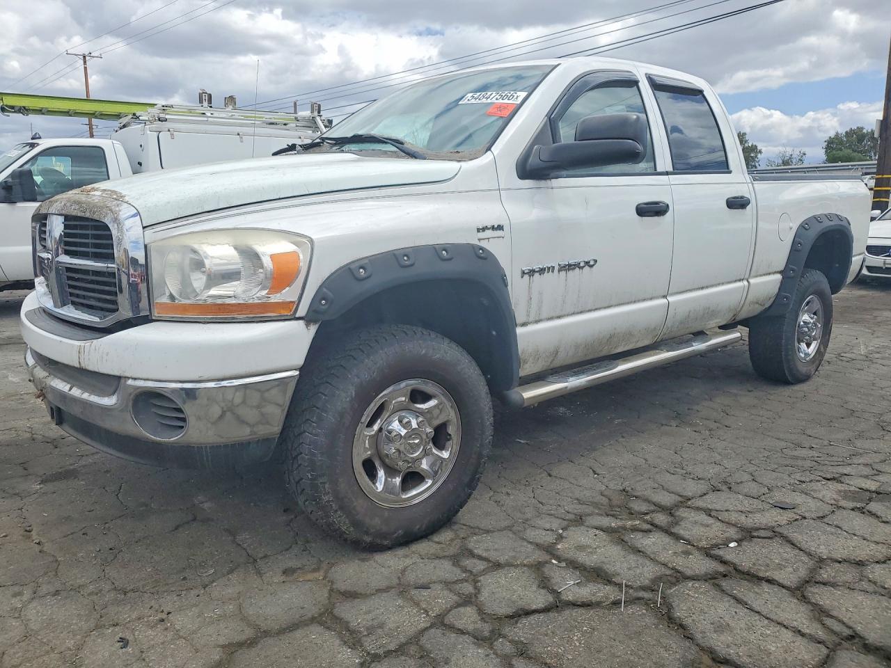 2006 Dodge 2500 SLT, VIN 1D7KS28D36J155771 — Side