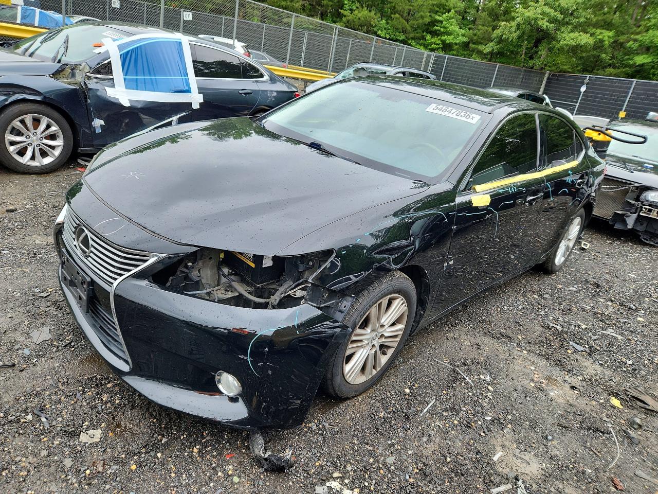 2014 Lexus ES 330, VIN JTHBK1GG4E2131258 — Rear end