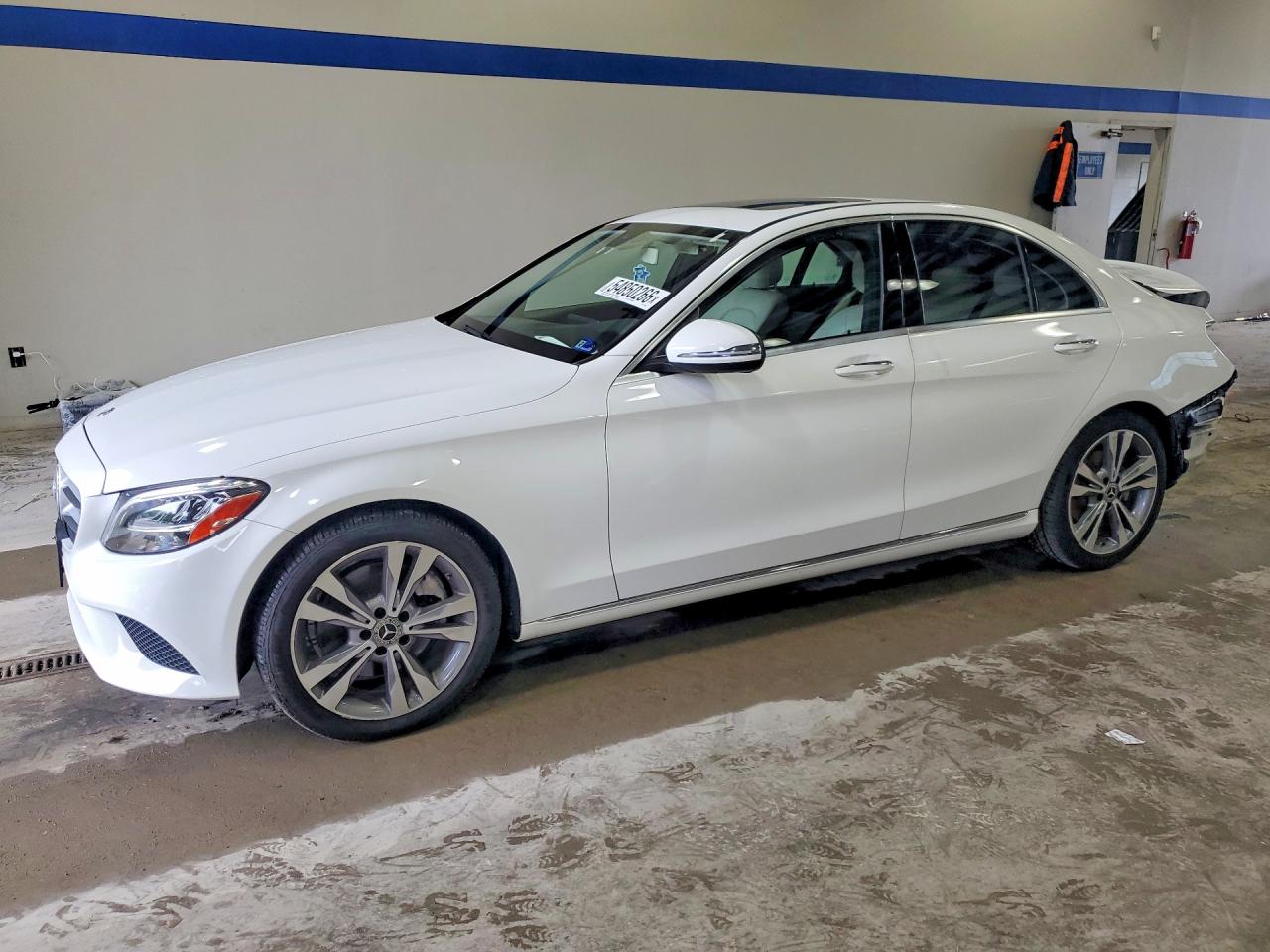 2019 Mercedes-Benz C 300, VIN 55SWF8DB3KU297352 — Rear end