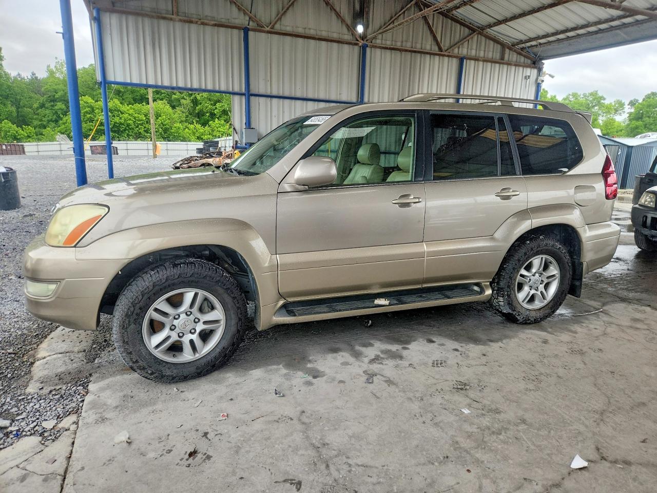 2003 Lexus GX 470, VIN JTJBT20X330022116 — Normal wear