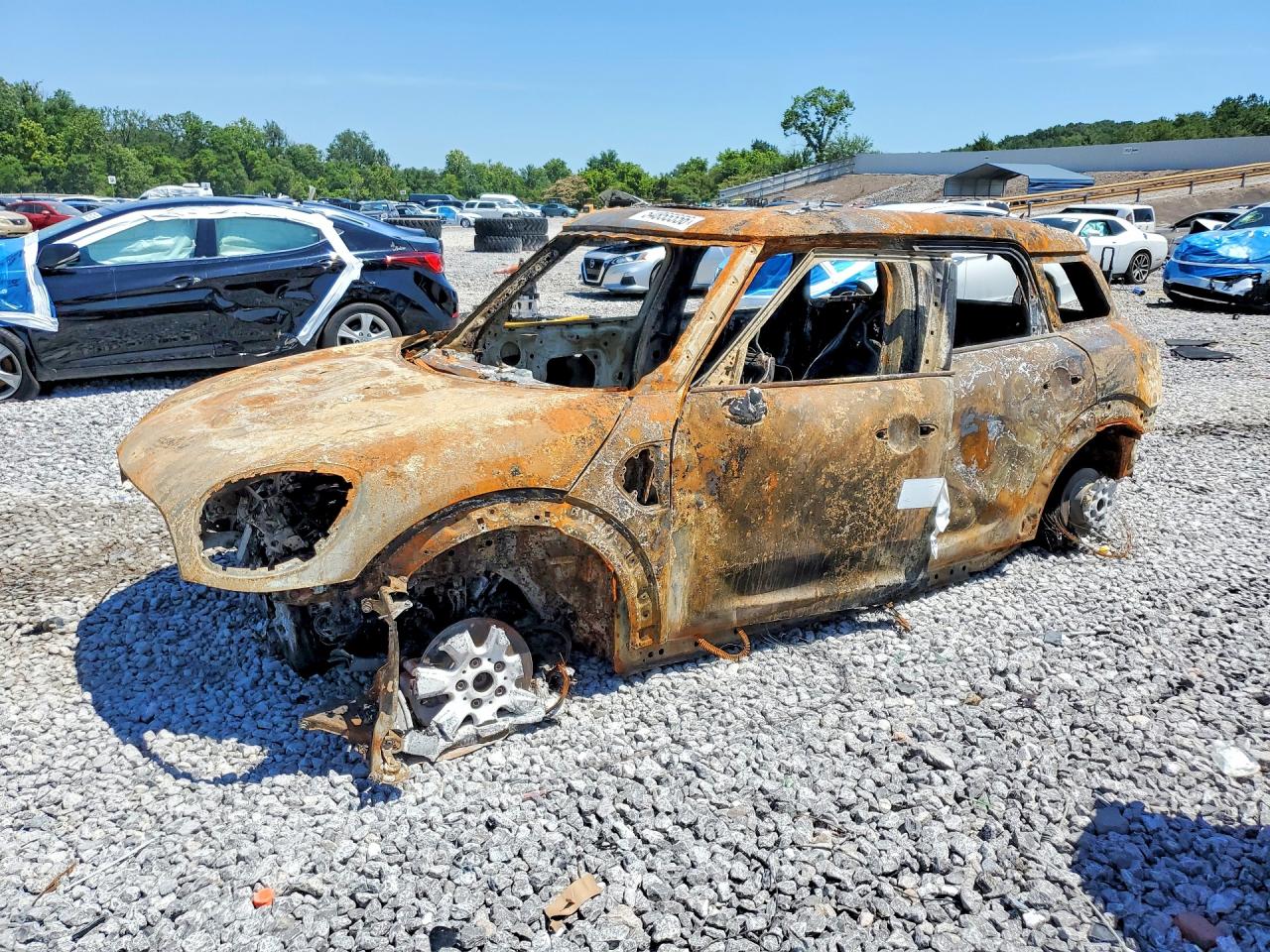 2019 MINI Countryman Cooper, VIN WMZYV5C5XK3F57513 — Burn